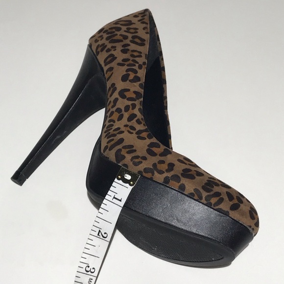 G by Guess Stiletto Platform Leopard Cheetah Heels - Picture 7 of 7
